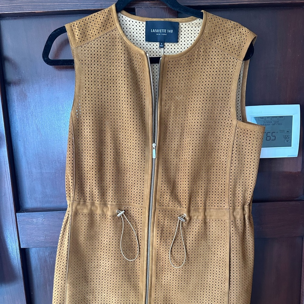 Lafayette NWOT all suede leather vest small